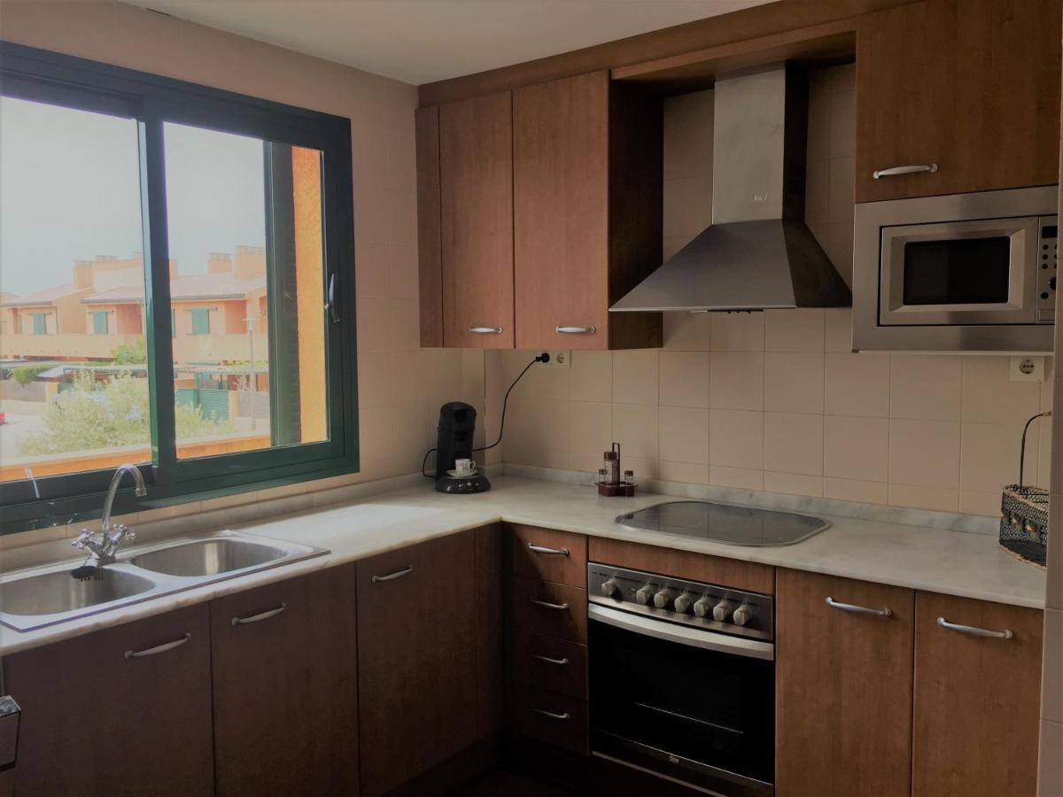 Ongi Etorri Lägenhet Calafat Exteriör bild